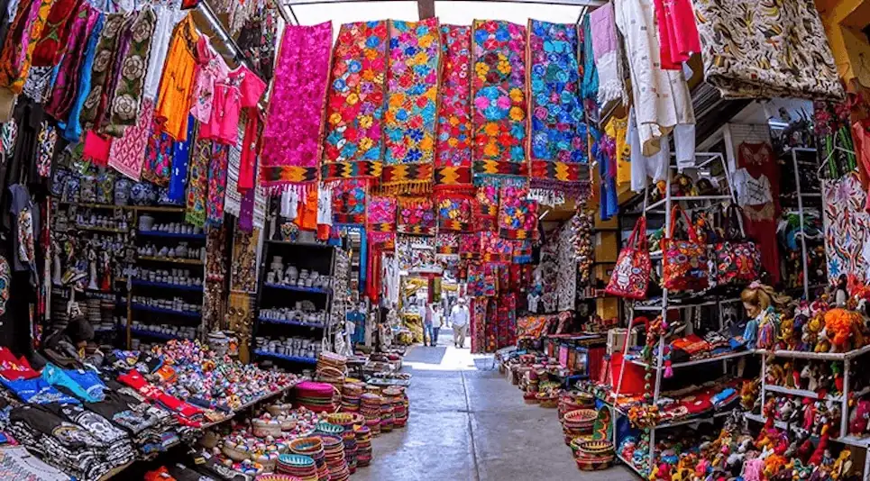 La Peñita Thursday Market: Complete Insider's Guide (2025)