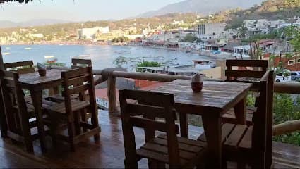 La Cabaña del Rincon - Restaurant in Guayabitos